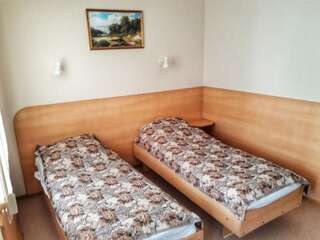 Гостиница Гостиница Колос Самара Двухместный номер с 2 отдельными кроватями и ванной комнатой-1